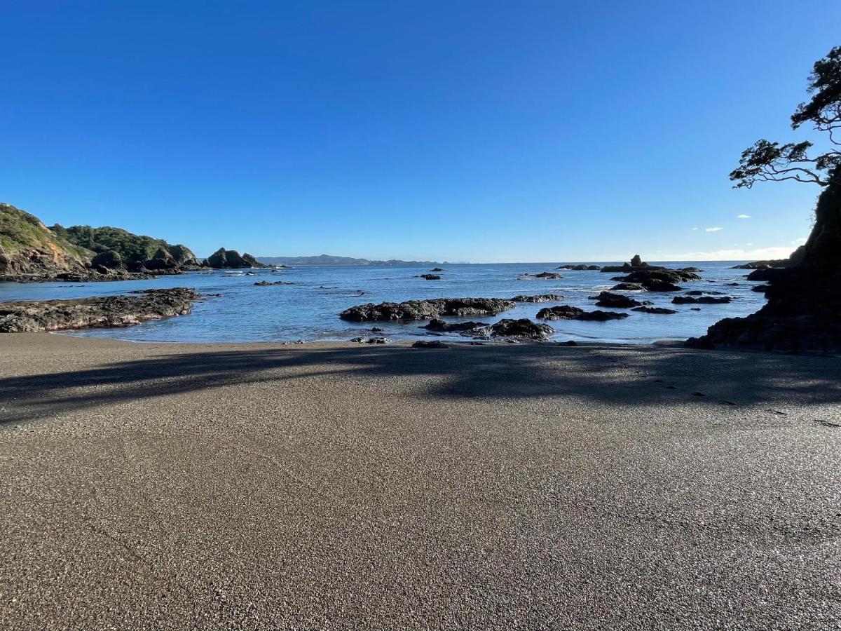 Matapouri & Tutukaka Spectacular Coastal Views- Aroha Luxury Guest Suite ภายนอก รูปภาพ