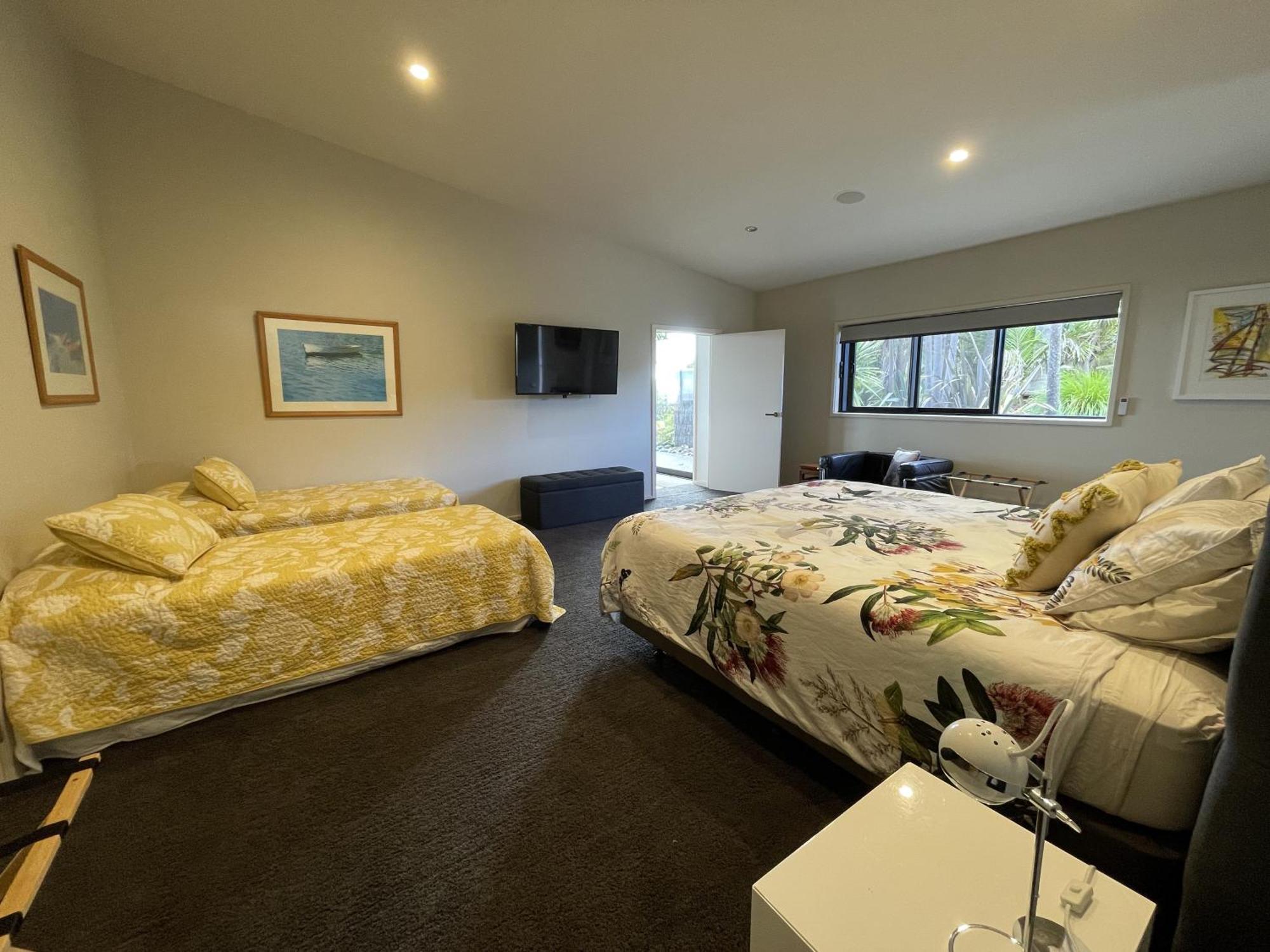 Matapouri & Tutukaka Spectacular Coastal Views- Aroha Luxury Guest Suite ภายนอก รูปภาพ